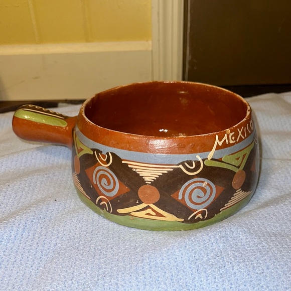 Vintage Mexican Pottery Tlaquepaque Redware Bean Pot W/ Lid - Picture 2 of 15